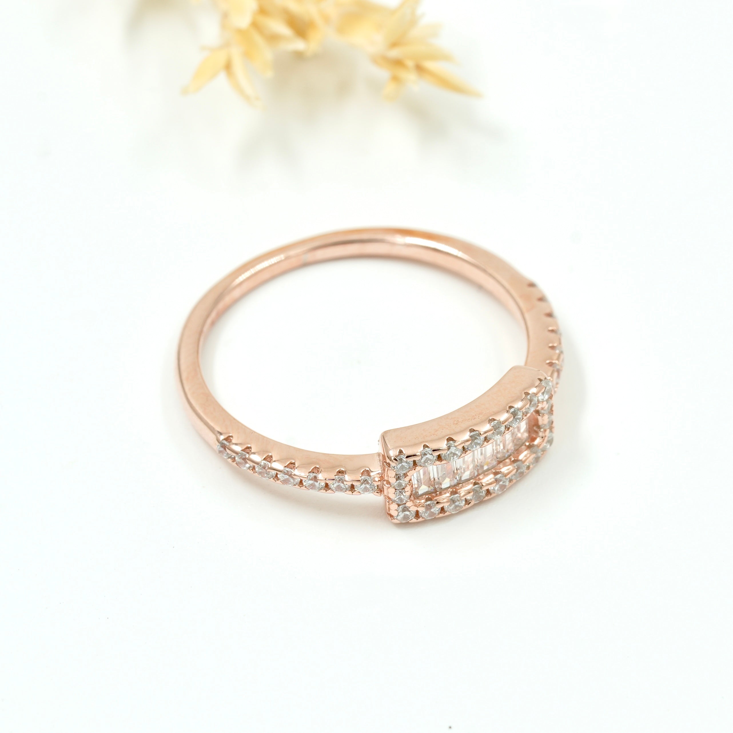 Rose Gold 925 Silver Rectangle Cluster Ring – Elegant Modern Design