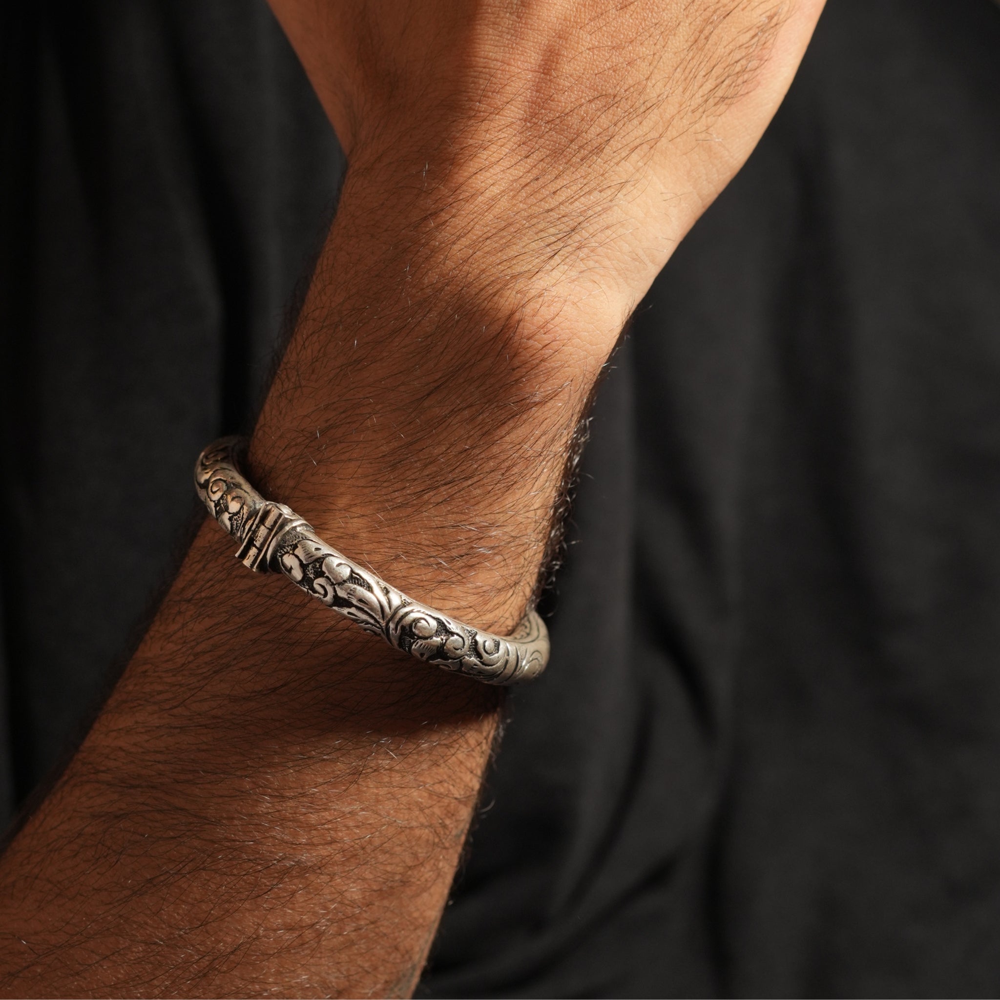 925 Sterling Silver Handcrafted Floral Kada for Men