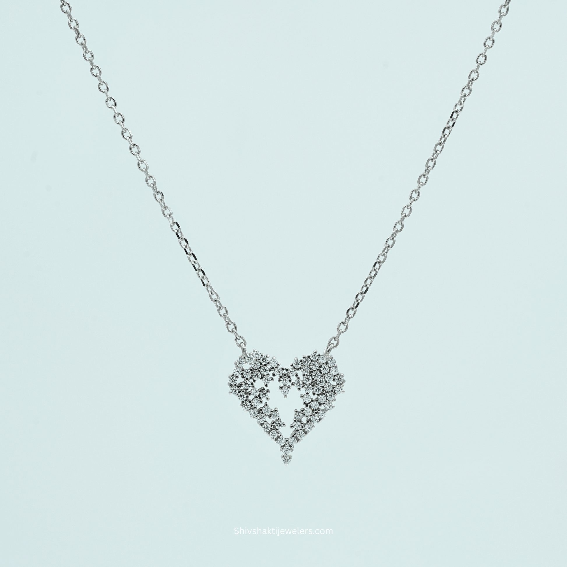 925 Silver Open Heart Cluster Pendant Necklace with sparkling stones – romantic diamond look jewellery

