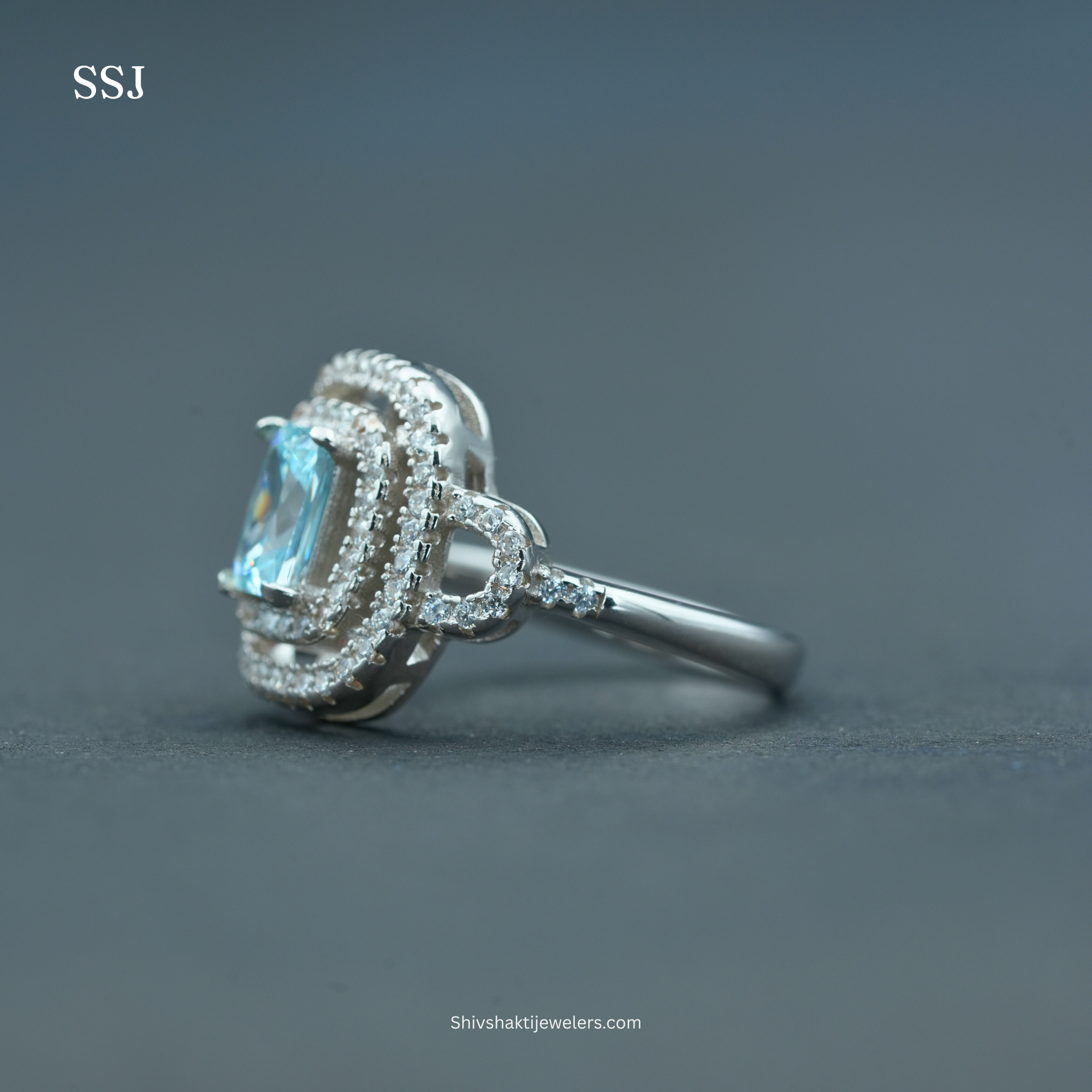 925 Silver Cushion-Cut Sky Blue Halo Ring