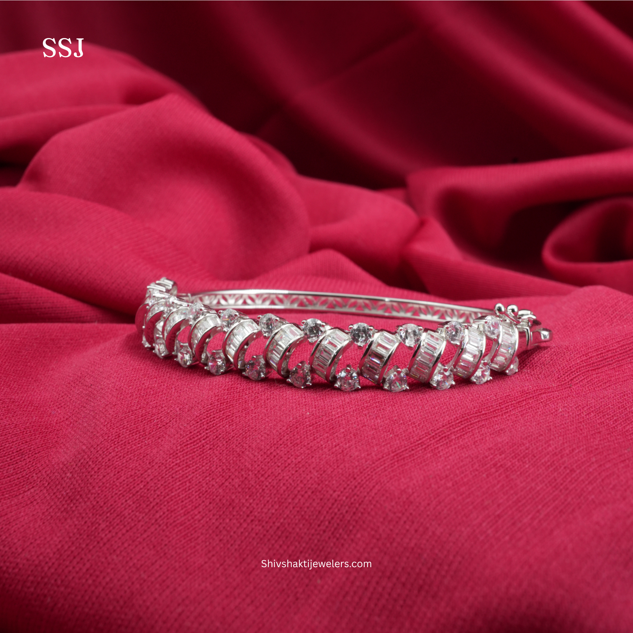 Premium CZ Stone Bangle – Grand Sparkle Edition