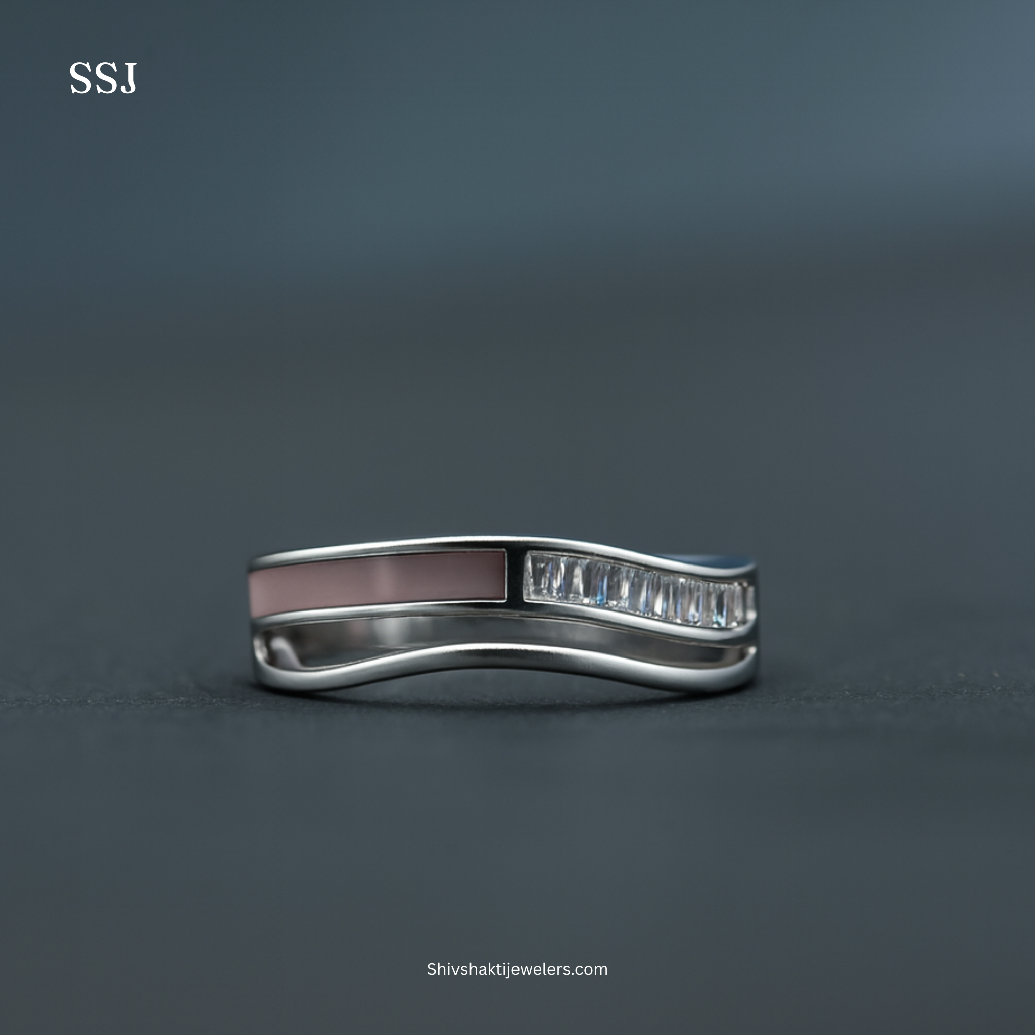 925 Silver Wave Band Ring with Baguette Stones