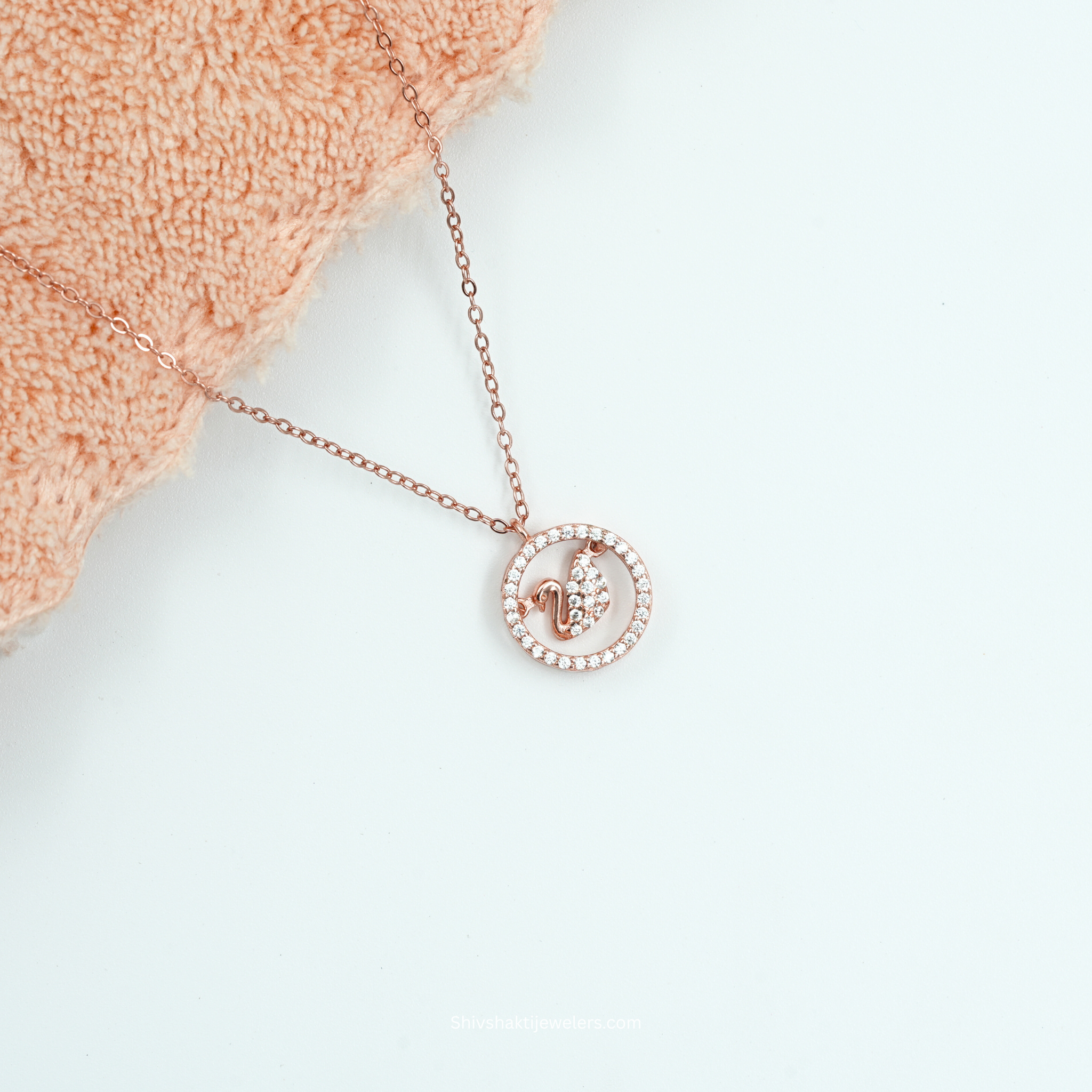 925 Silver Rose Gold Swan Pendant Necklace – Elegant Circular Design with CZ Stones
