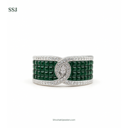 Emerald Green Princess-Cut 925 Silver Designer Band Ring