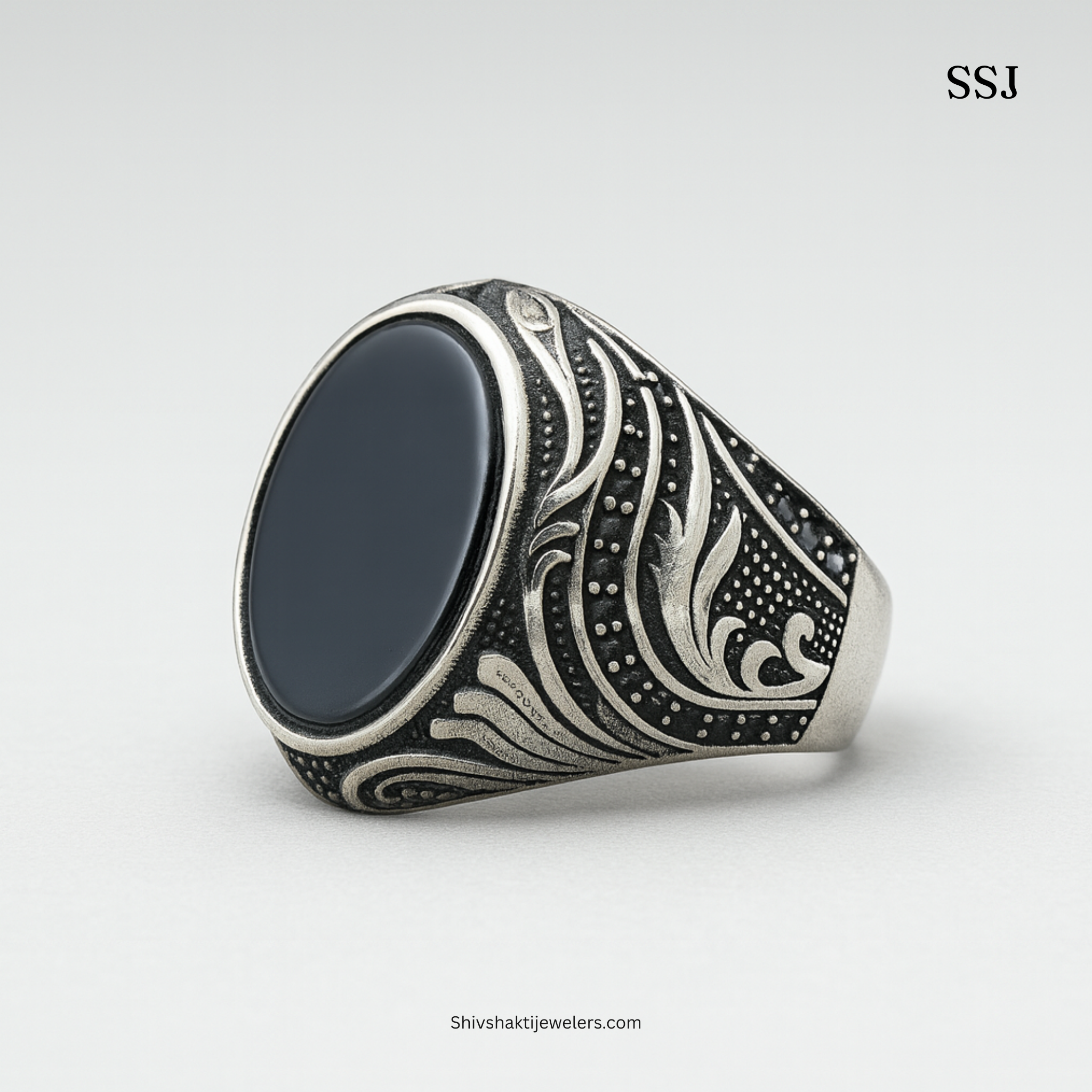 925 Silver Black Onyx Engraved Statement Ring – Bold Men’s Vintage Jewelry