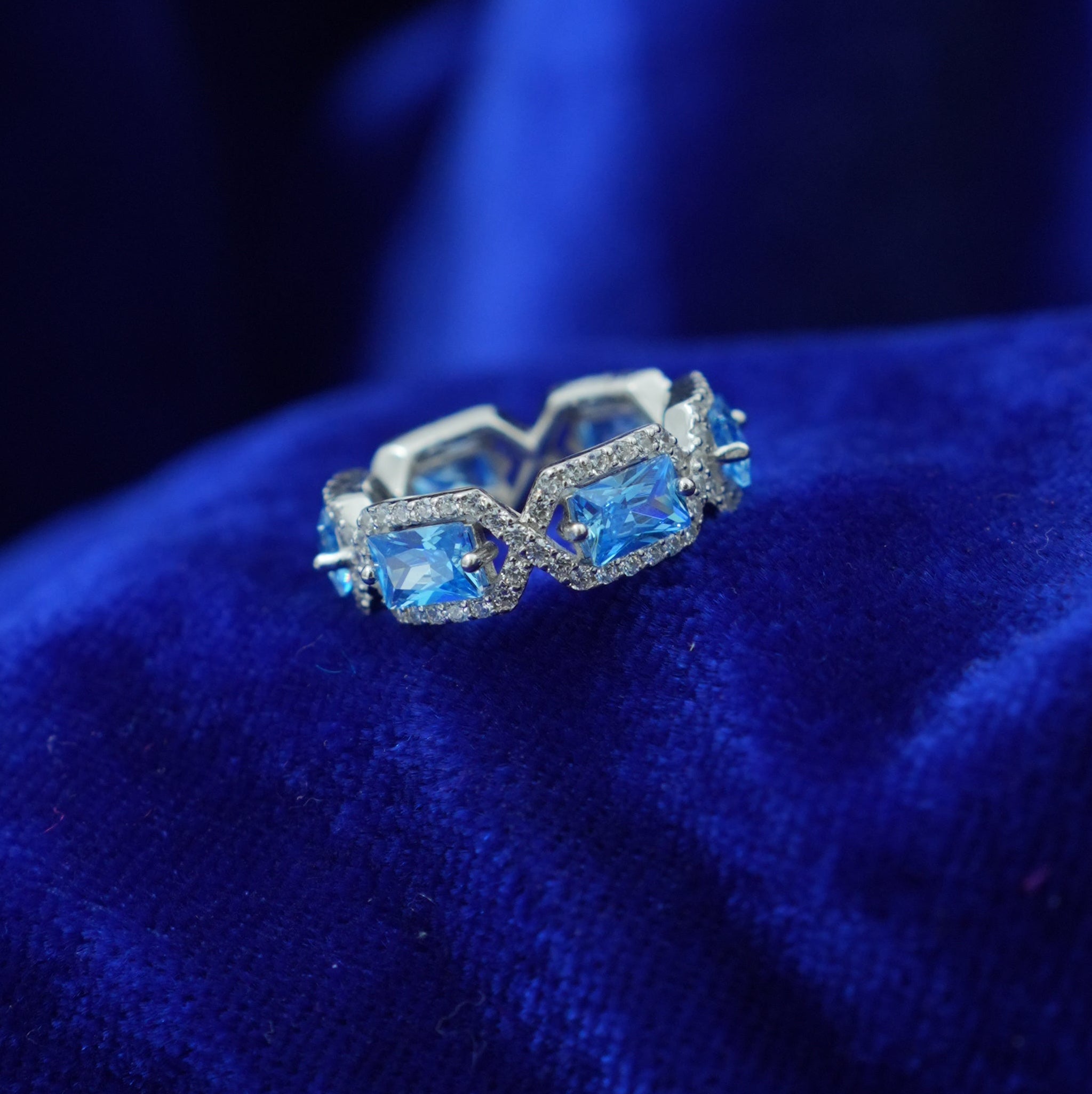Elegant Blue Stone Ring – 925 Sterling Silver