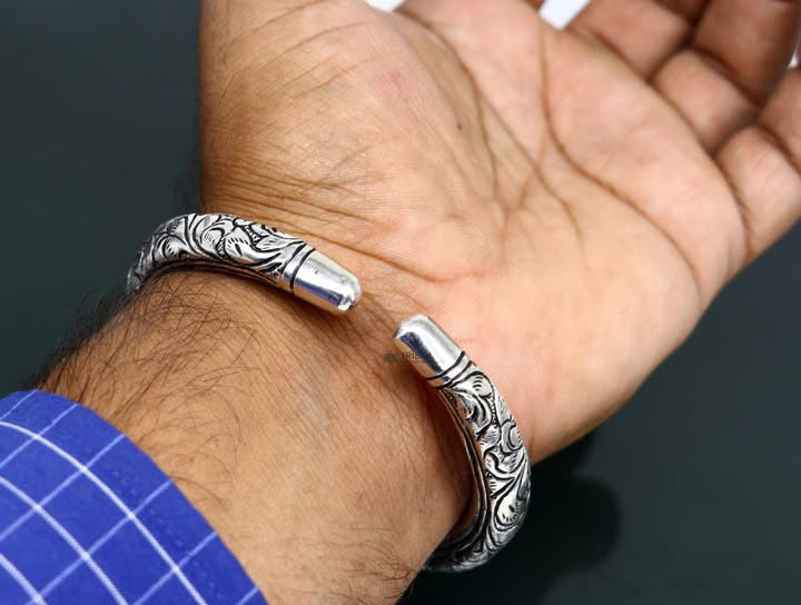 Traditional oxidised kada with Sanskrit engraving (ॐ नमः शिवाय)