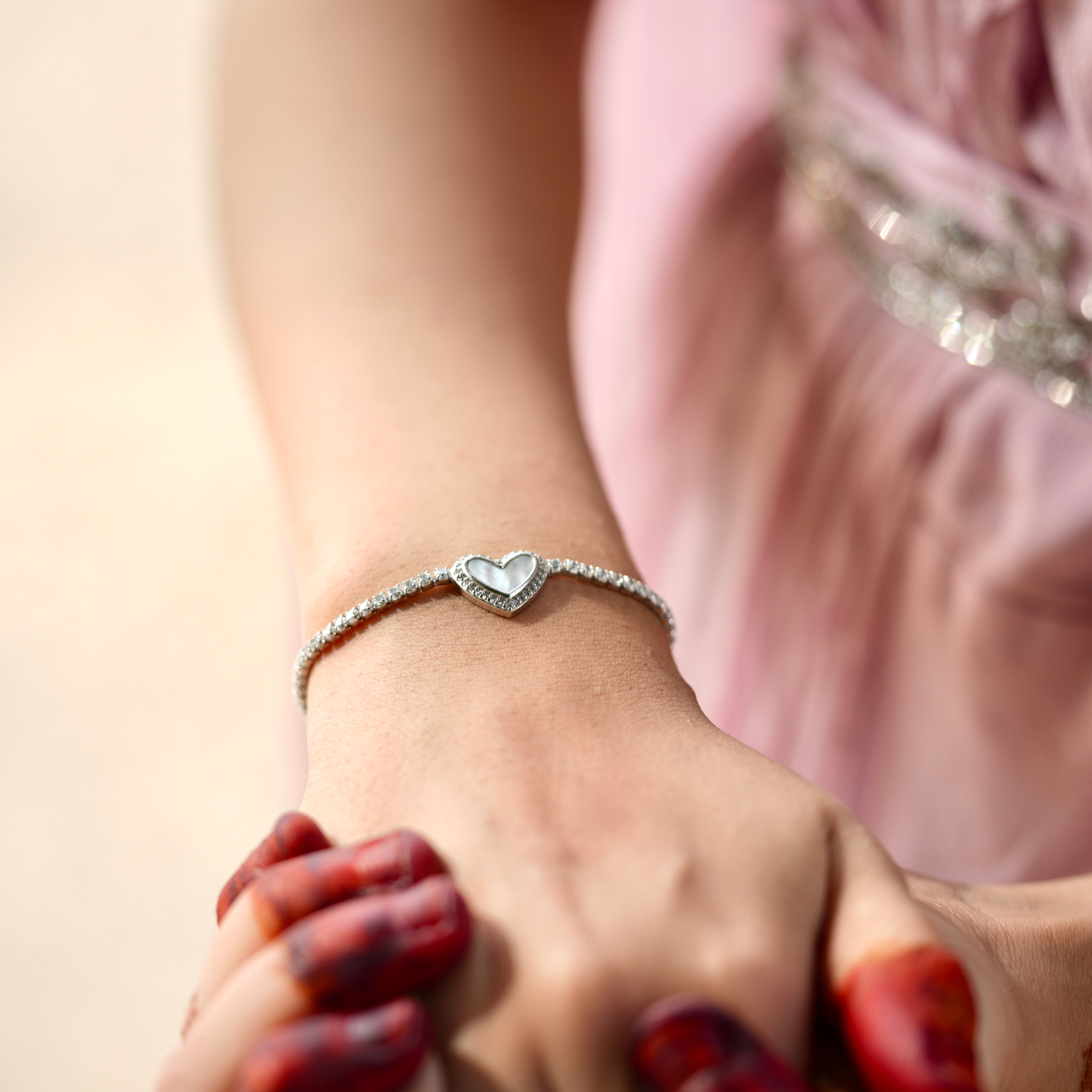 925 Silver Heart Shape Bracelet – Elegant Love Symbol for Women & Girls
