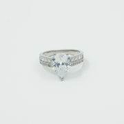 925 Sterling Silver Pear-Cut Solitaire Ring with Side Accents