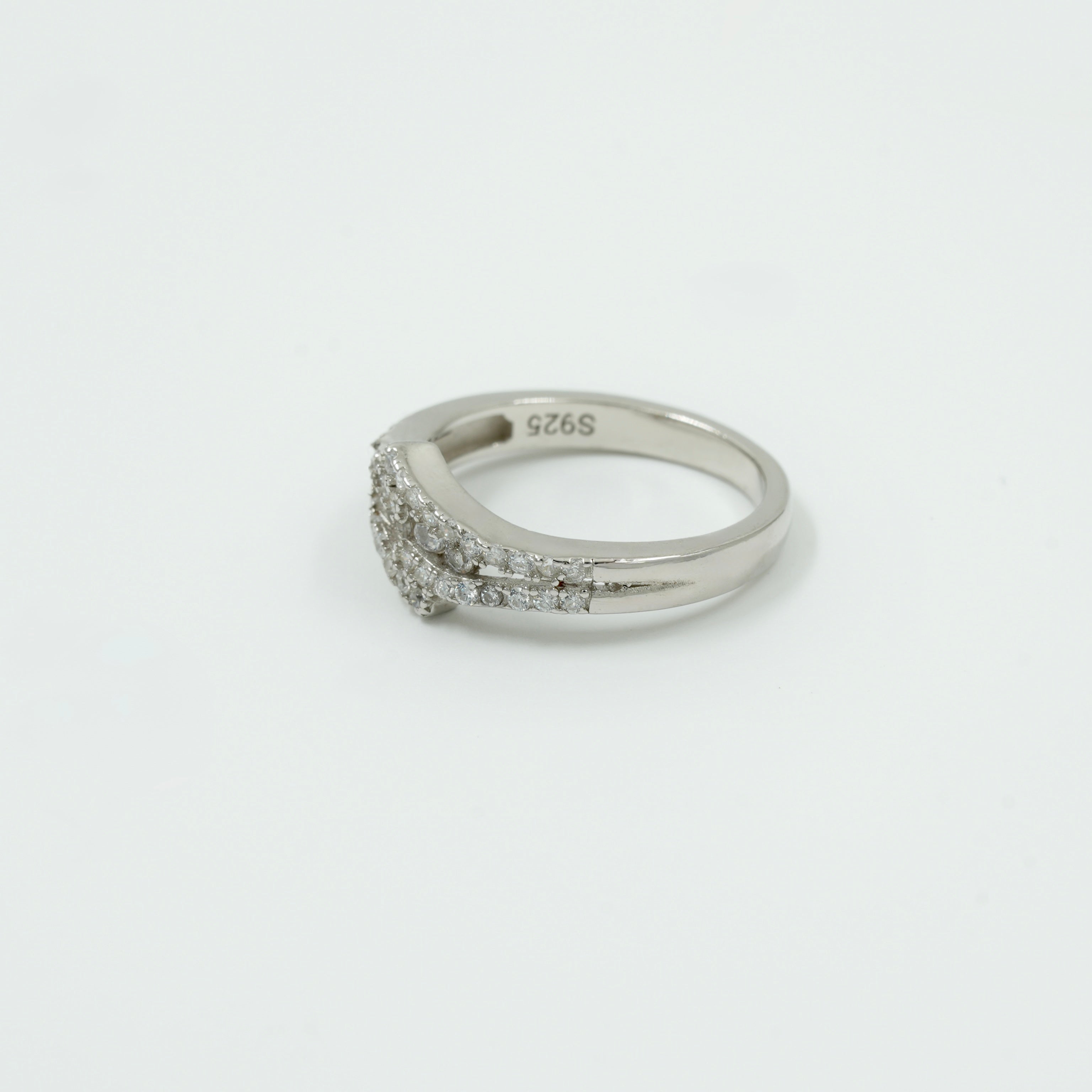 925 Sterling Silver Diamond Cut Dual Band Ring – Elegant Crossover Design
