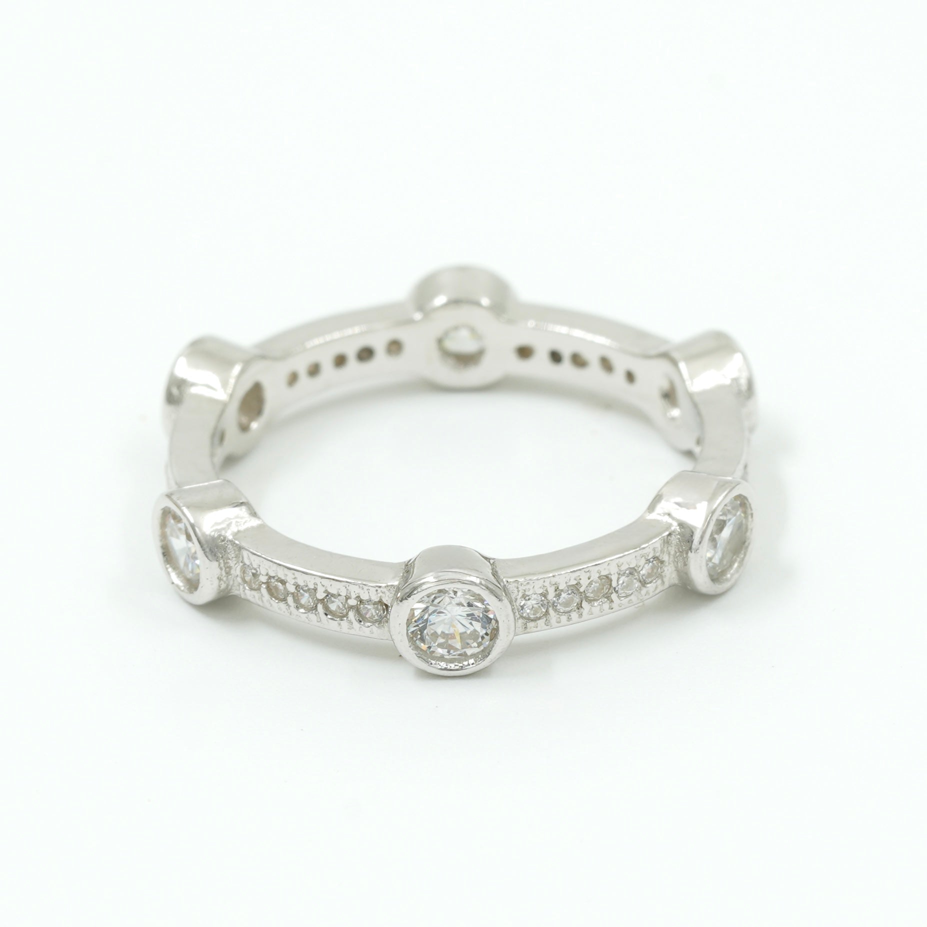 925 Silver Bezel Set Diamond Cut Eternity Ring – Elegant Band for Women