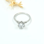 925 Silver Solitaire Engagement Ring with Round Zircon Stone