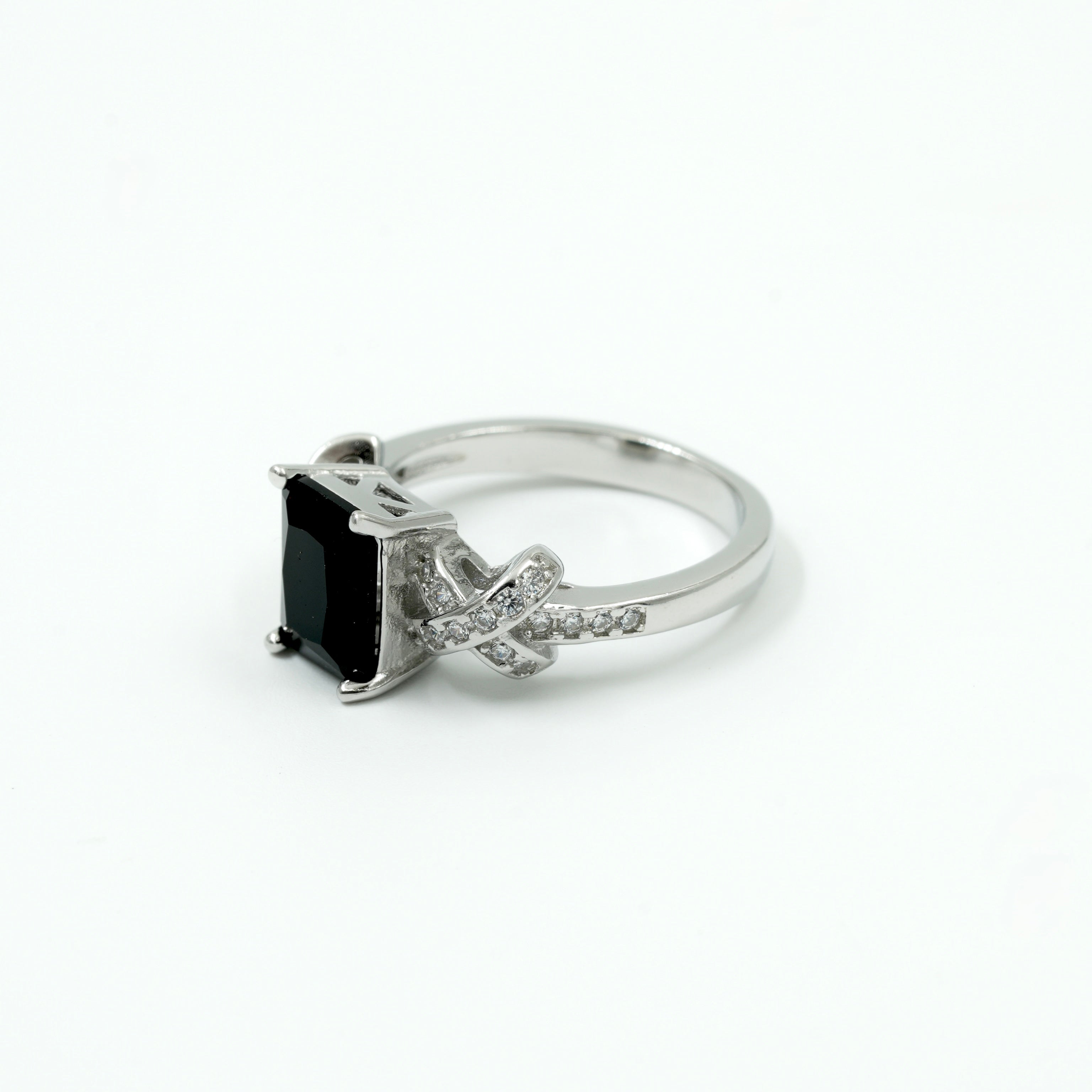 925 Silver Black Solitaire Ring with CZ Accents | Elegant Women’s Statement Ring