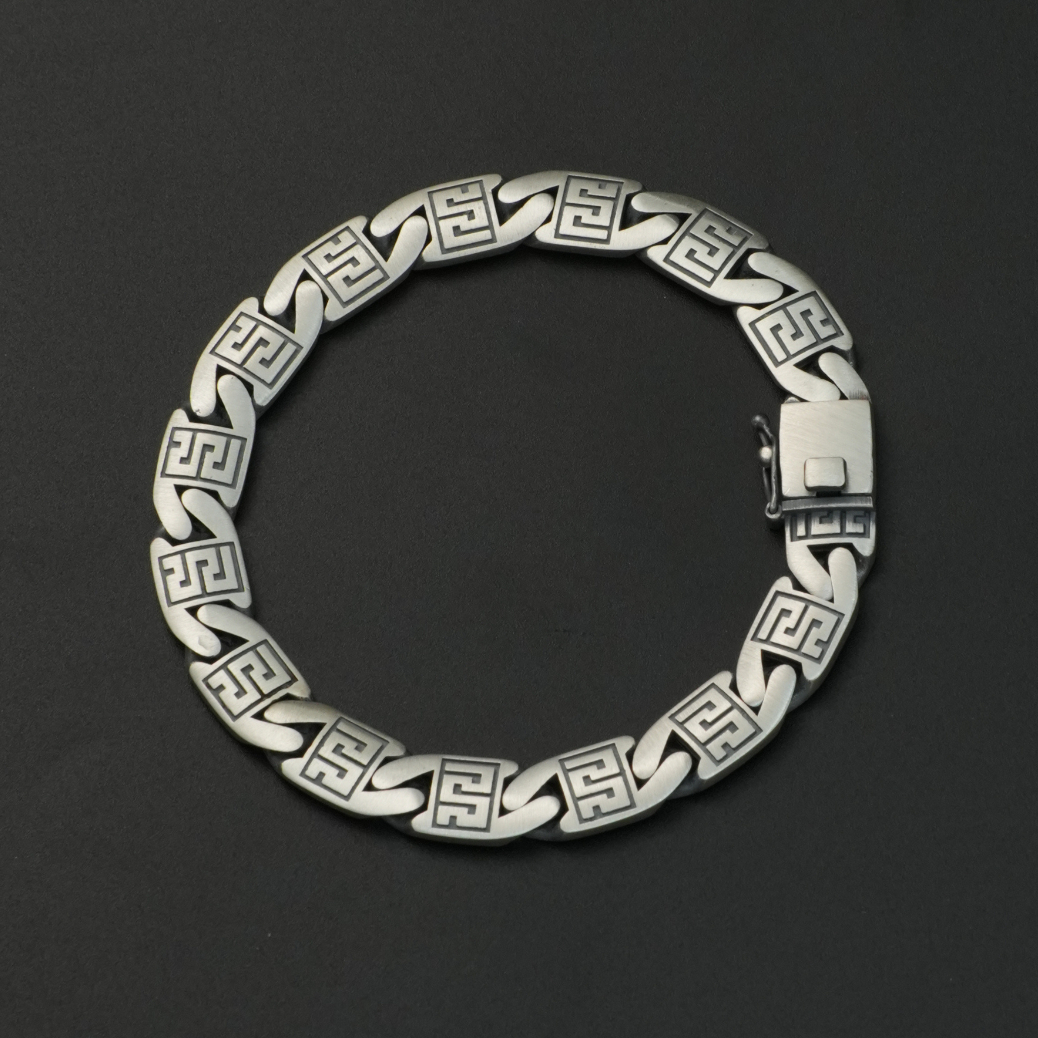 Stylish Silver Bracelet with Greek Pattern