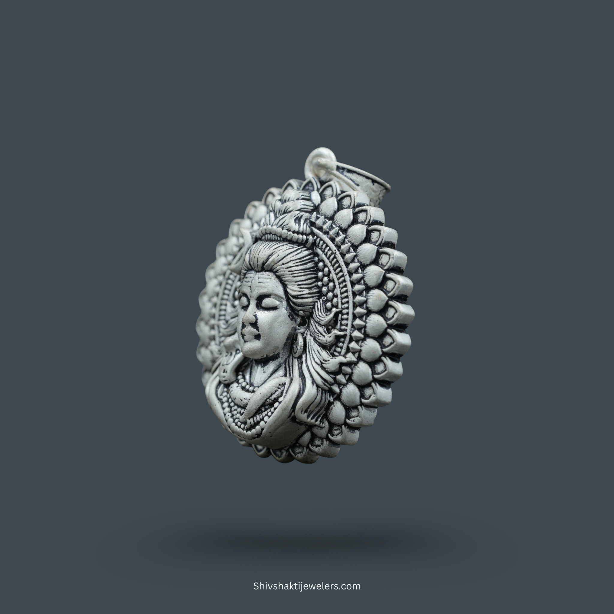 SSJ 925 Sterling Silver Lord Shiva Pendant – Floral Border Spiritual Jewellery