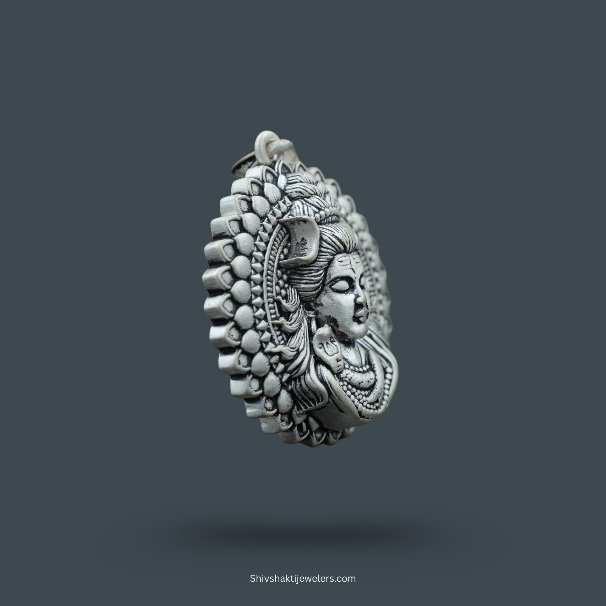 SSJ 925 Sterling Silver Lord Shiva Pendant – Floral Border Spiritual Jewellery