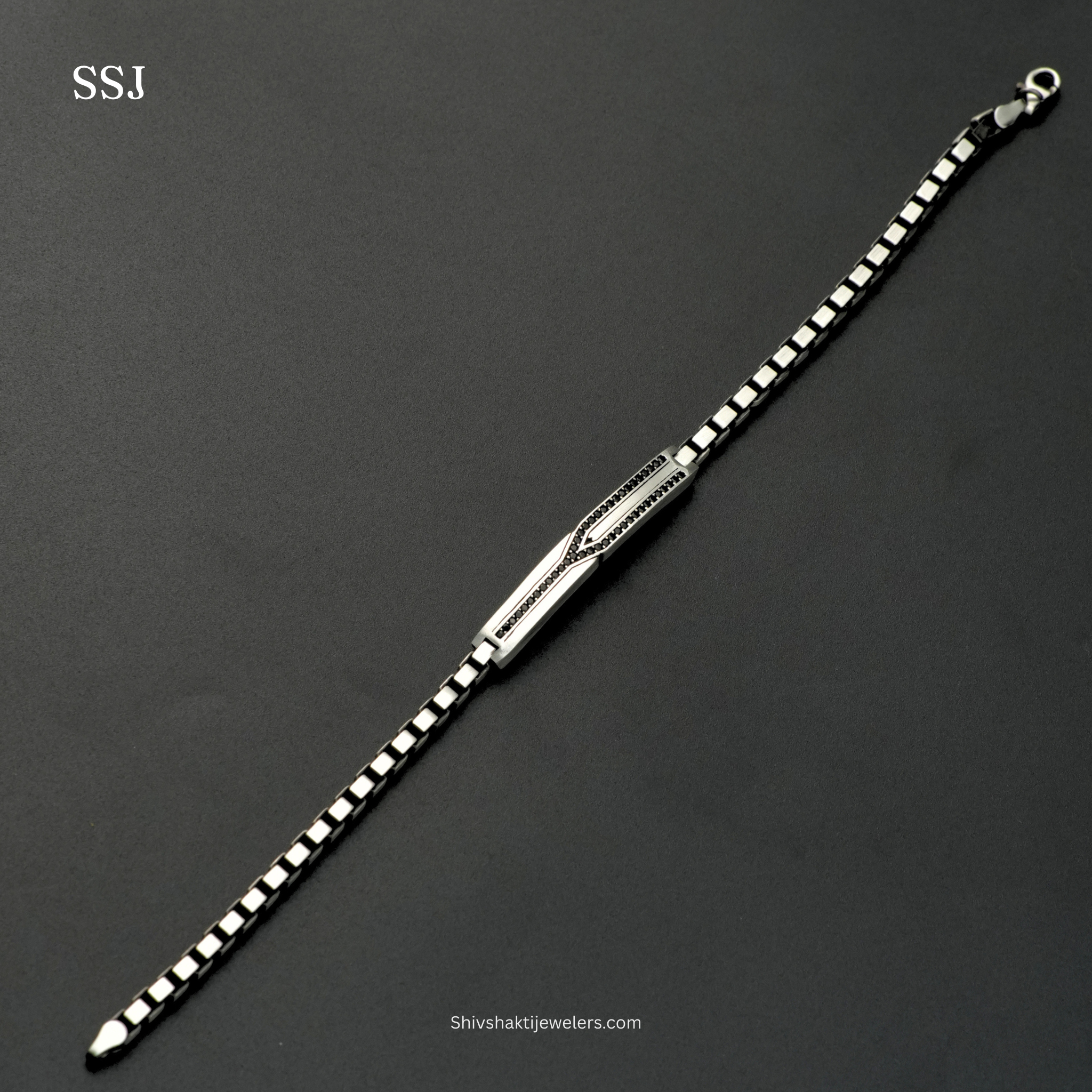 925 Silver Men’s Bracelet with Black Stone Detailing – Shiv Shakti Jewellers