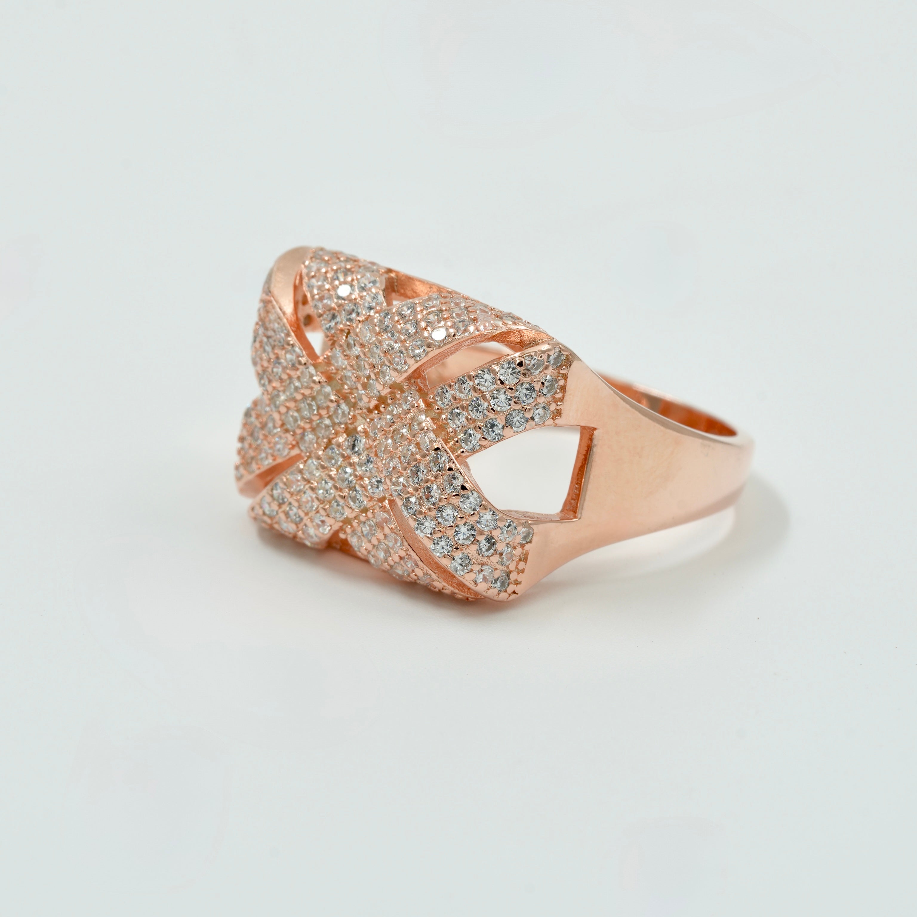 925 Silver Rose Gold Men’s Statement Ring – Criss-Cross CZ Diamond Design